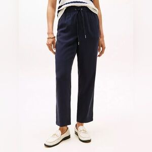 NWT Tommy Hilfiger Sueded Twill Lightweight Jogger